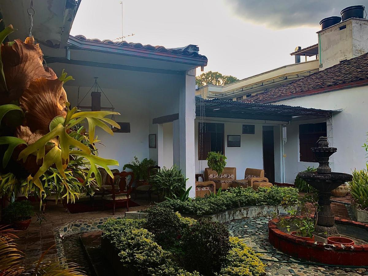 Hotel Casa Antigua บูกา ภายนอก รูปภาพ